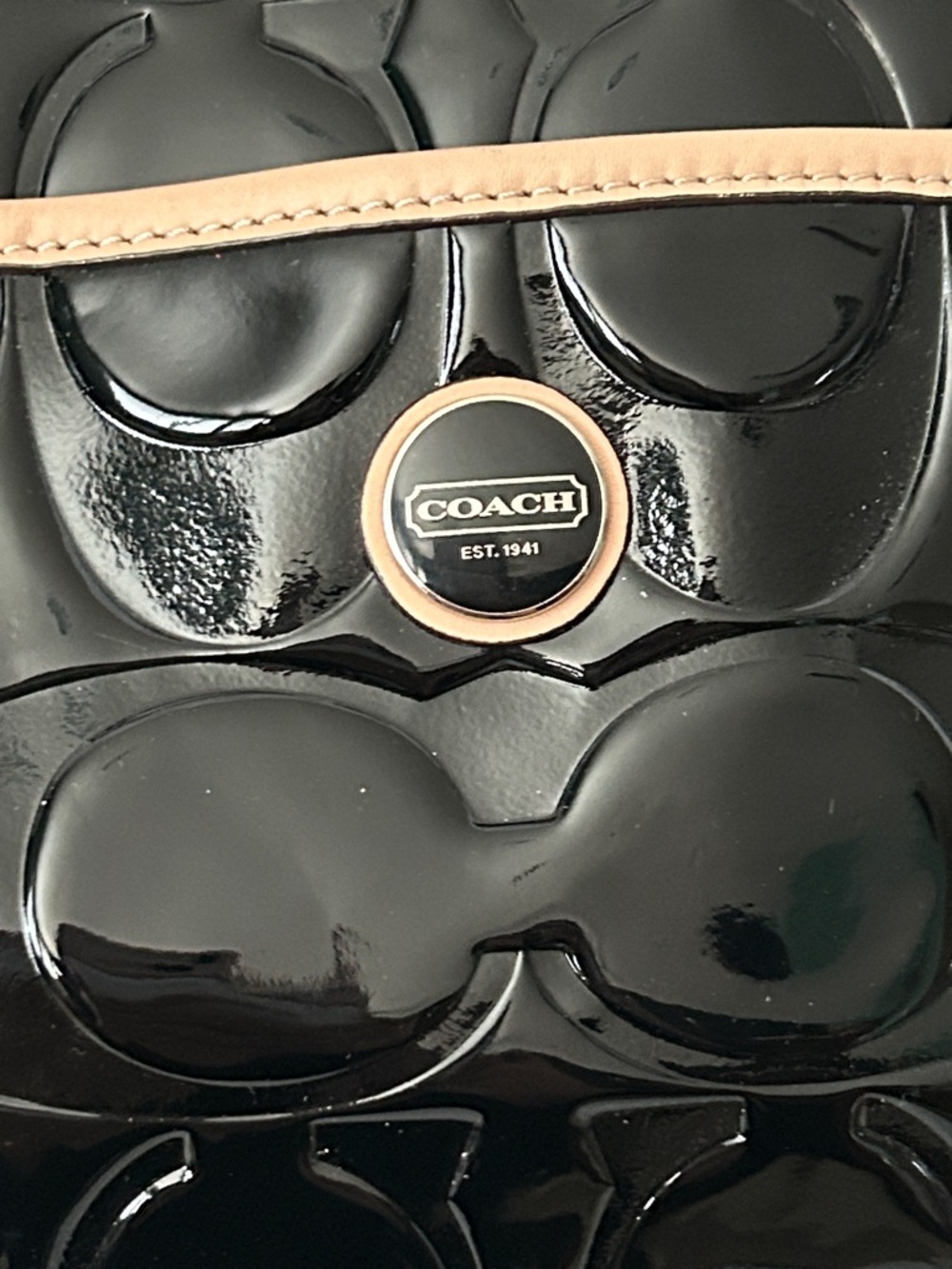 Coach Black Patent Leather w/ Tan Leather Trim Tote Shoulder Bag Purse ♥️♥️ - Picture 3 of 13